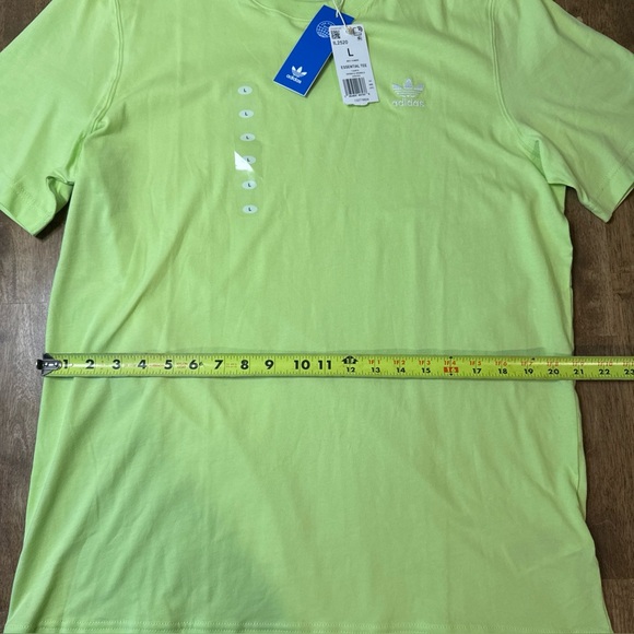 Adidas Men's Large Lime Short Sleeve Tee NWT - Picture 6 of 6